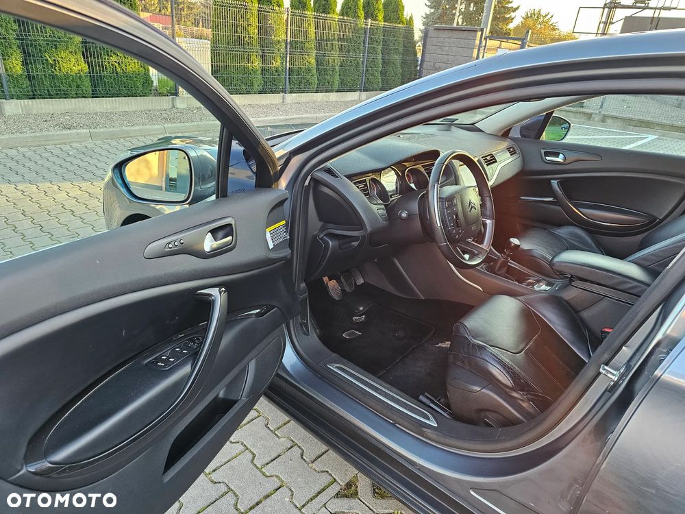Citroën C5 2.0 HDi Exclusive - 16