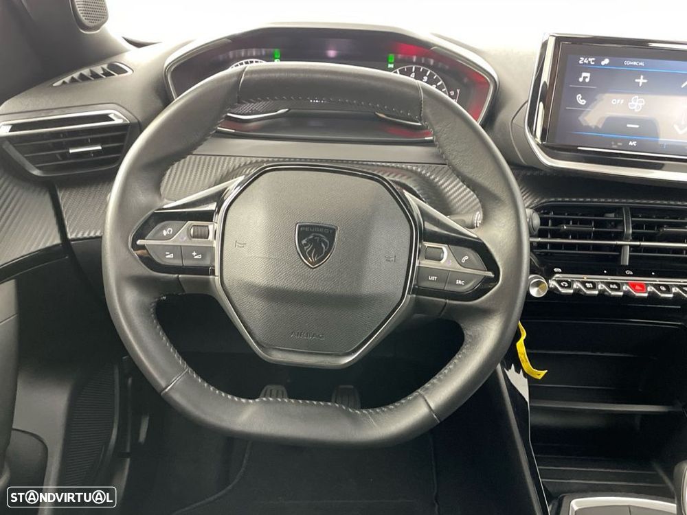 Peugeot 2008 1.2 PureTech Active - 14
