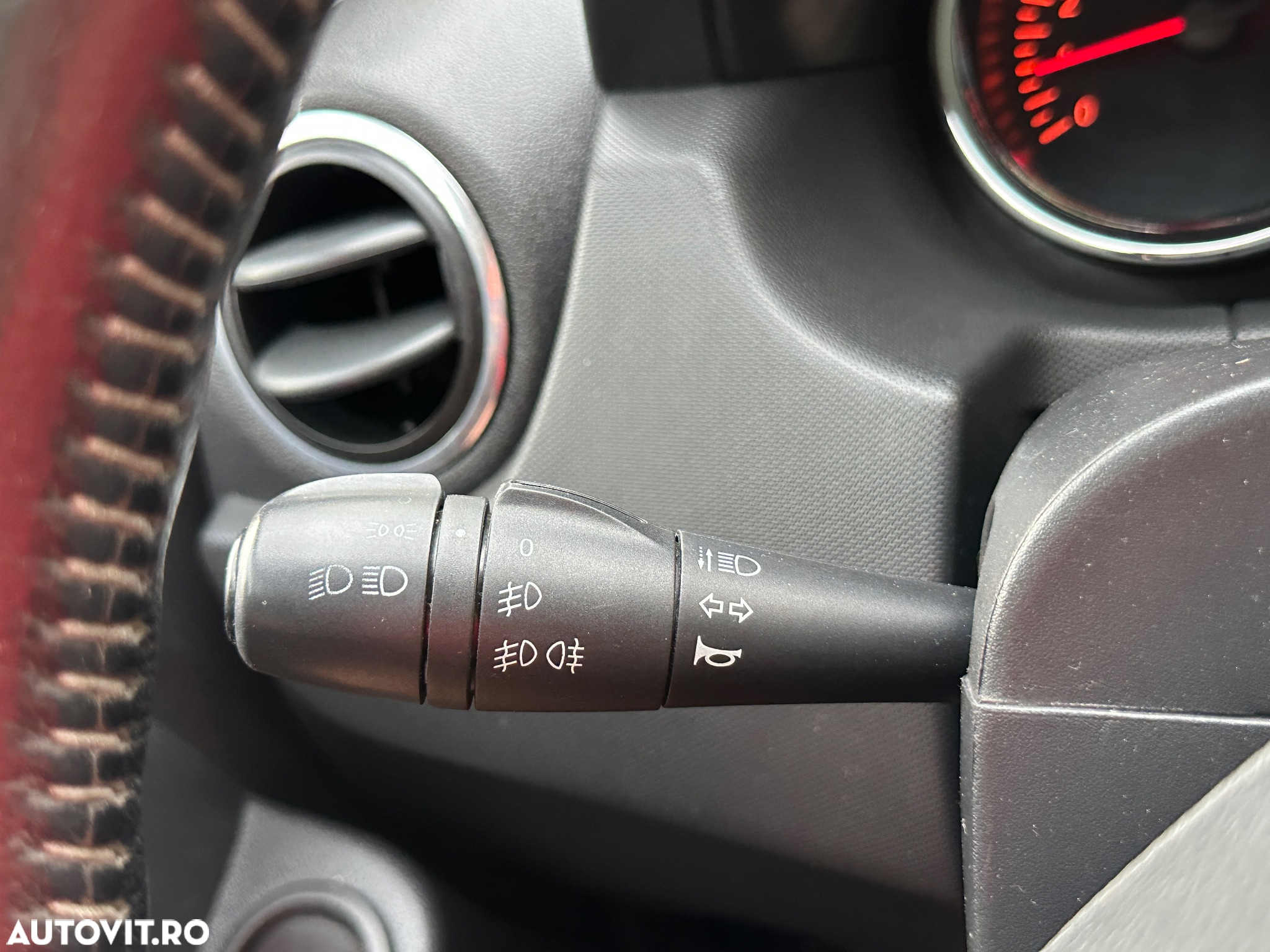 Dacia Duster dCi 110 FAP 4x2 Prestige - 21
