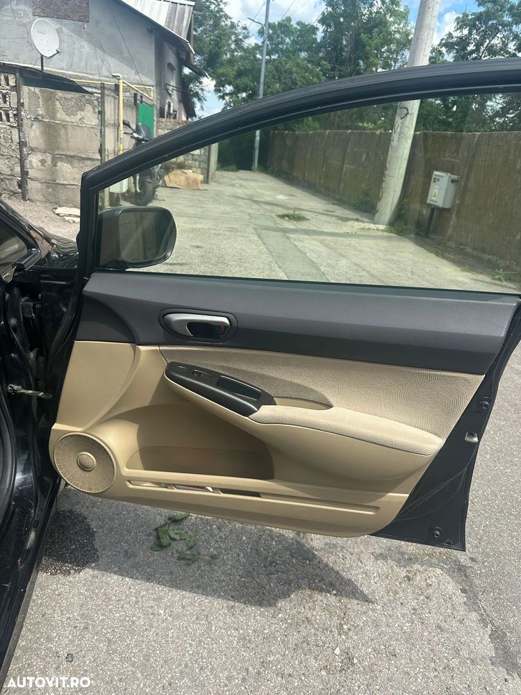 Honda Civic - 4
