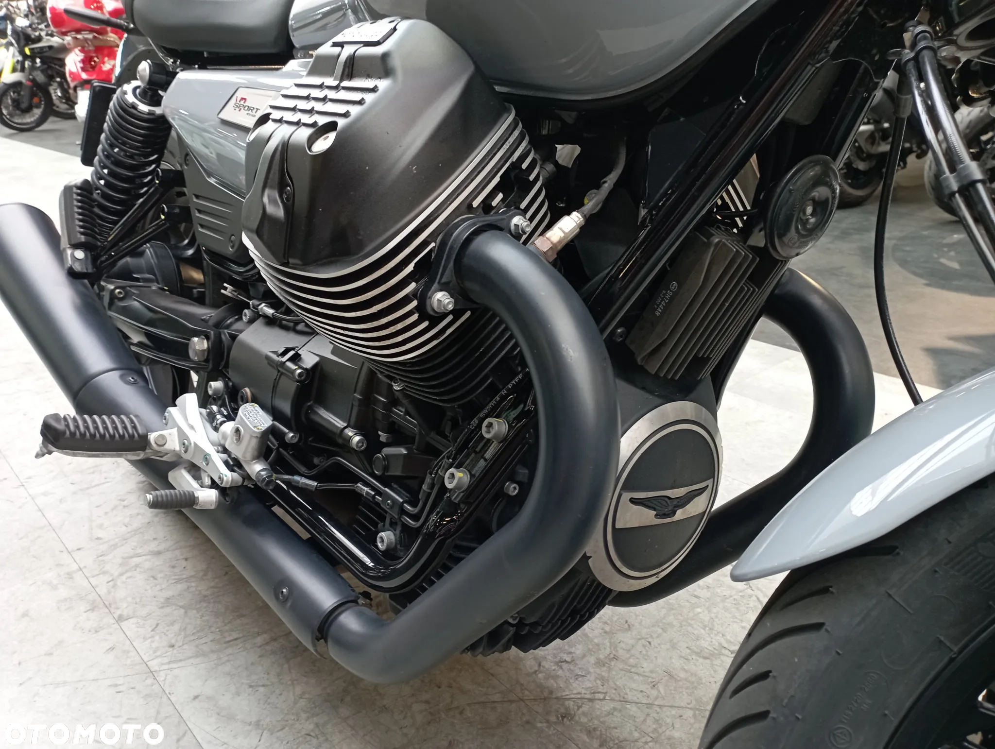 Moto Guzzi V7 - 14