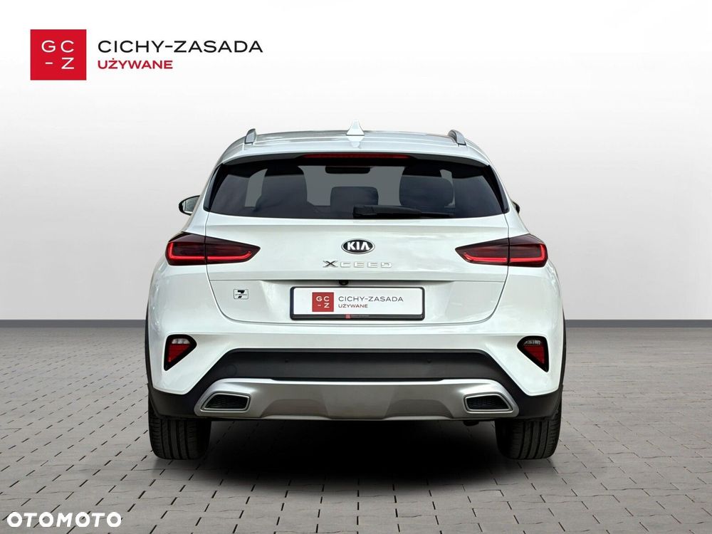 Kia Xceed 2021 photo 4