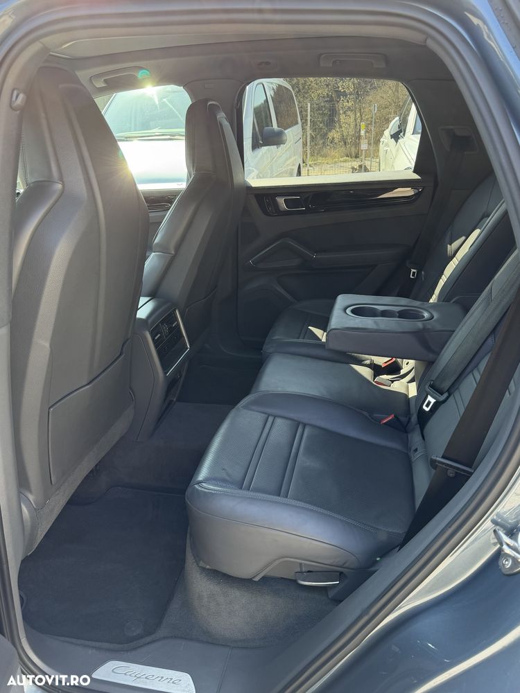 Porsche Cayenne S Tiptronic S - 11