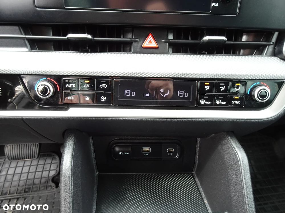 Kia Sportage 1.6 T-GDI MHEV M 2WD DCT - 33