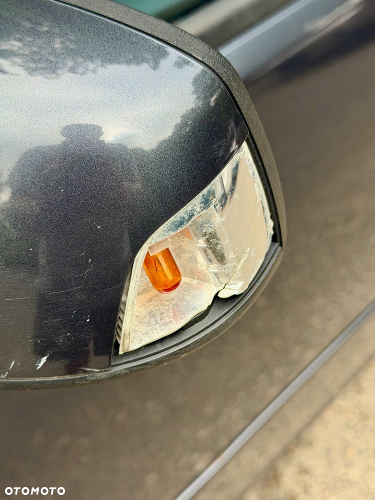 Ford C-MAX - 19