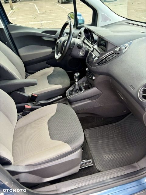 Ford Tourneo Courier 1.5 TDCi Titanium - 11