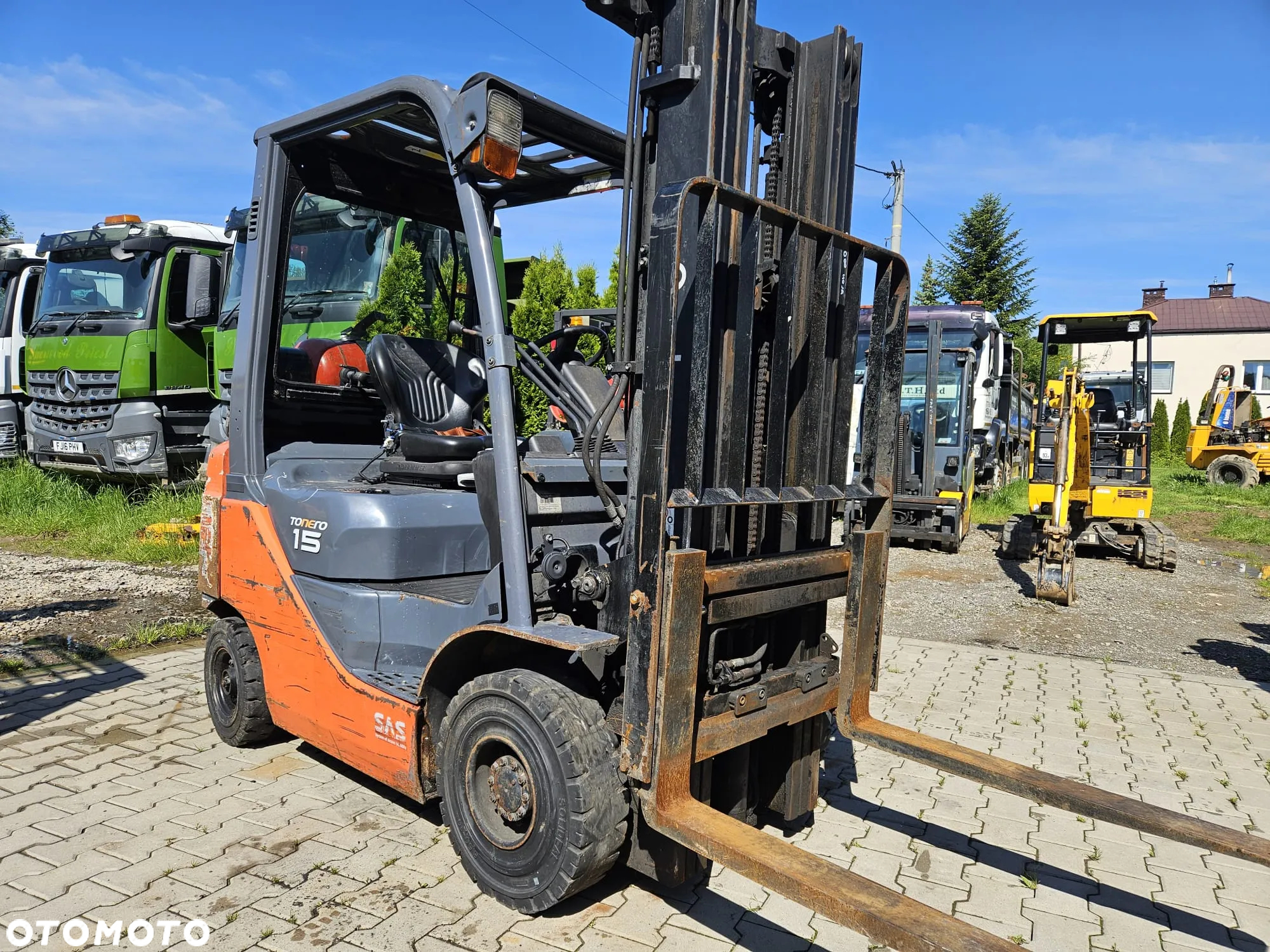 Toyota 02-8FGF15  FGF15 1.5T GAZ - 2