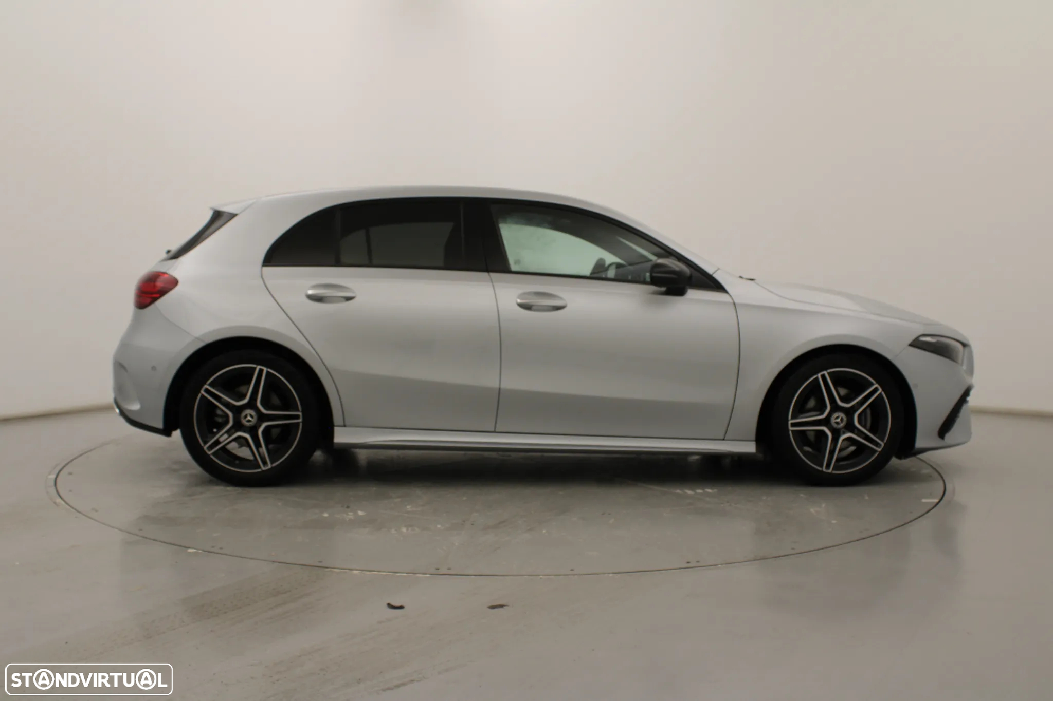 Mercedes-Benz A 200 Standard - 4