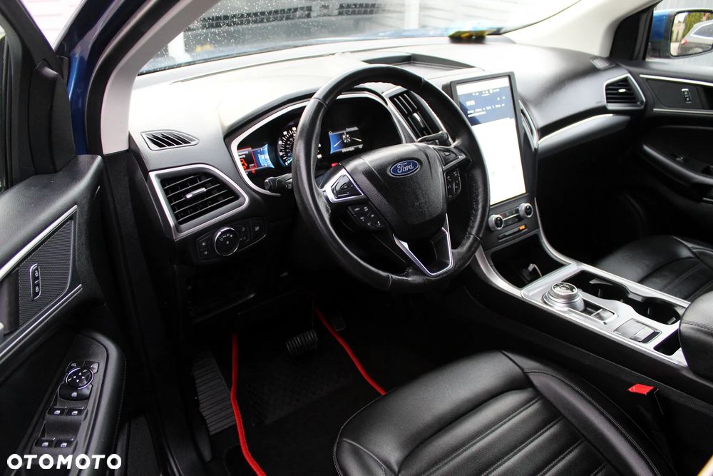 Ford Edge - 2