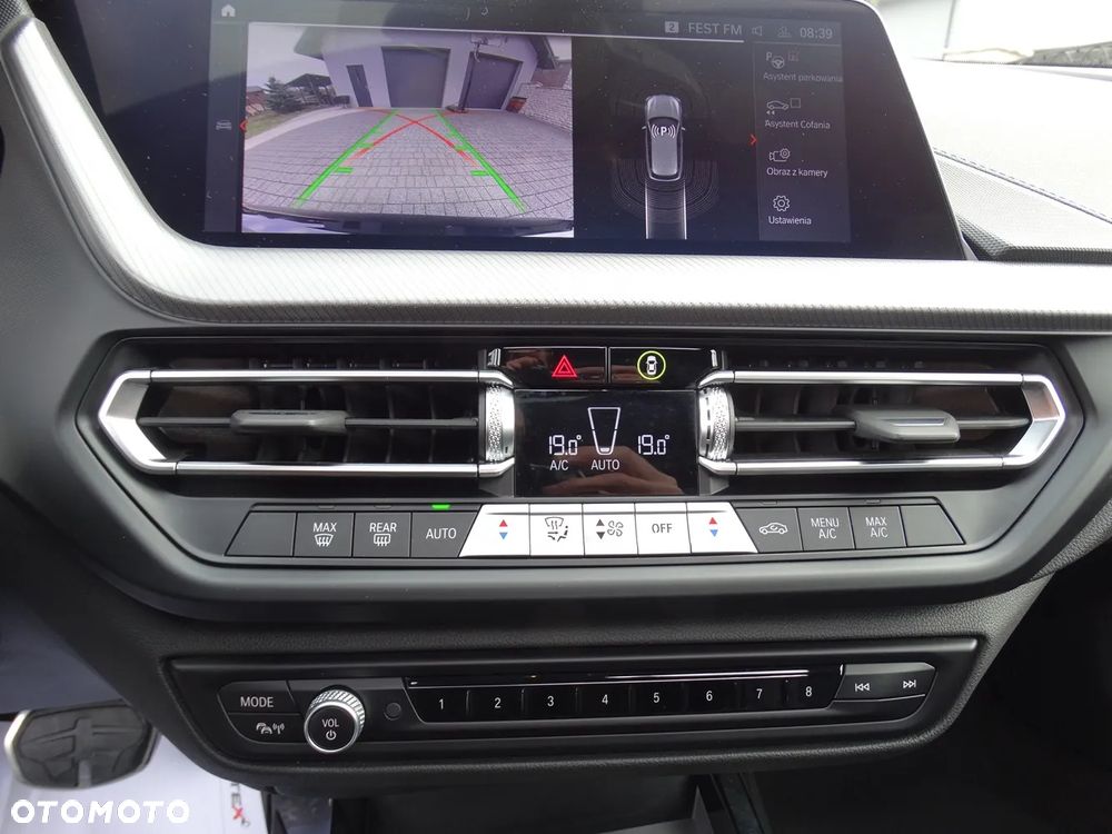 BMW Seria 1 118d M Sport - 24