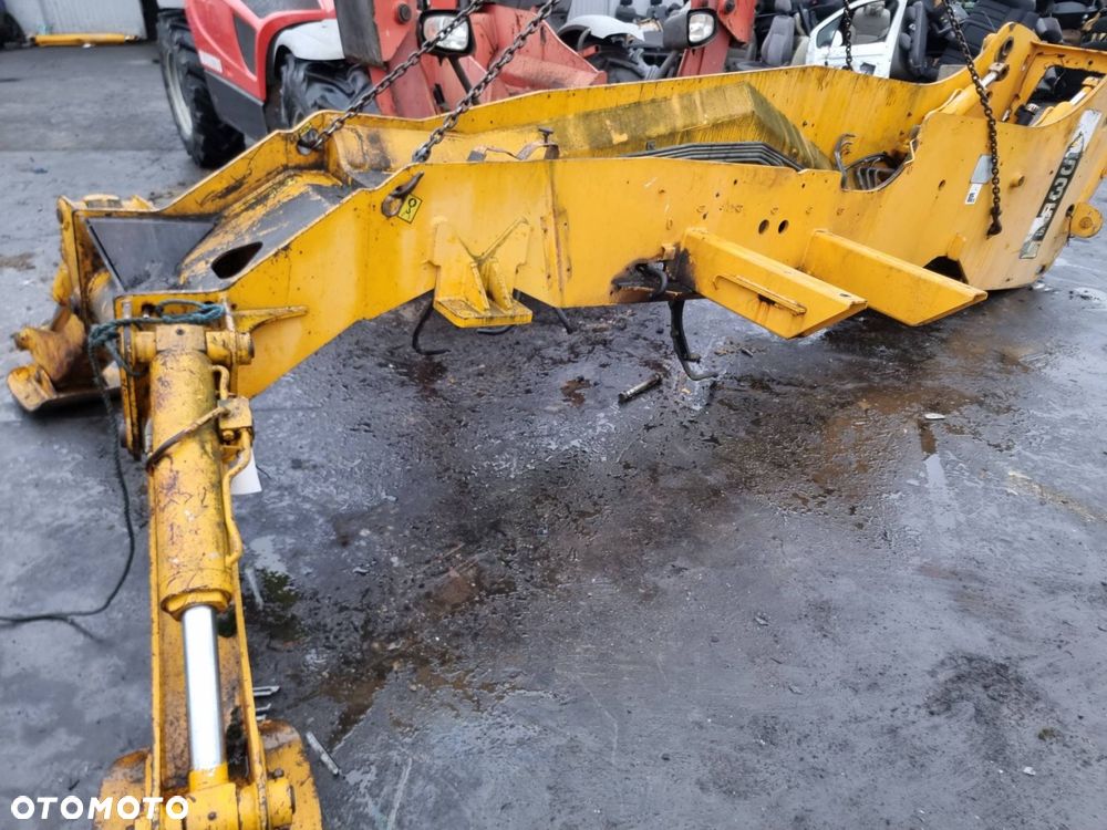 RAMA ŁADOWARKA JCB 535-125 2005R. - 6