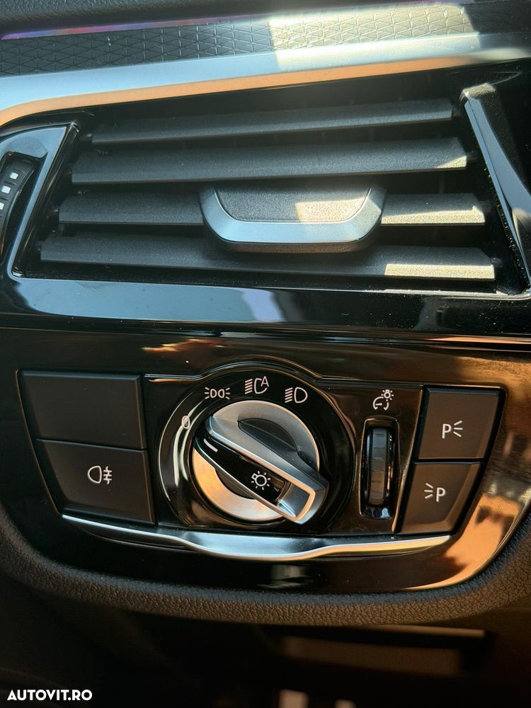 BMW Seria 5 520d xDrive AT MHEV - 14
