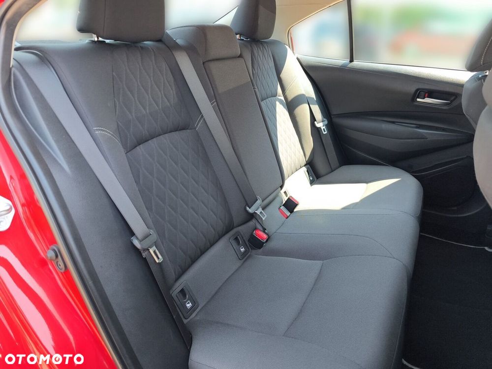 Toyota Corolla 1.8 Hybrid Comfort - 12