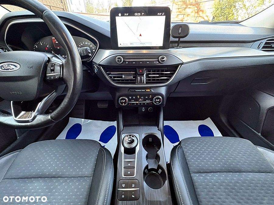 Ford Focus 1.5 EcoBlue Start-Stopp-System COOL&CONNECT - 28