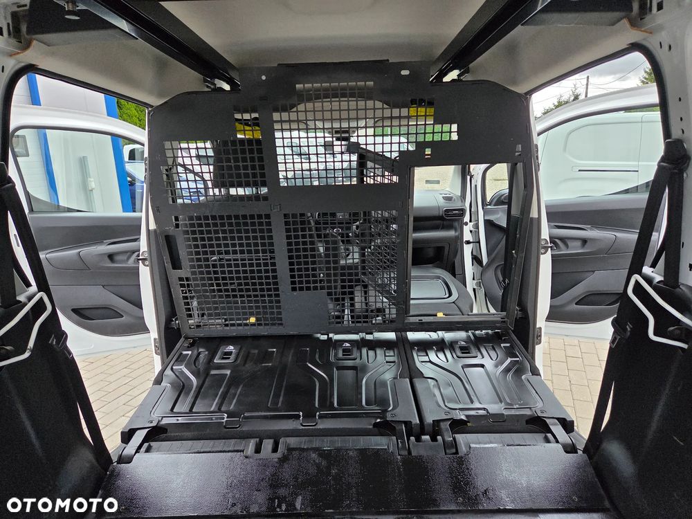 Opel Combo XL 1.5 CDTI Enjoy S&S - 24