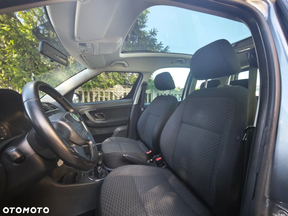 Skoda Roomster 1.2 TSI Style PLUS EDITION - 18