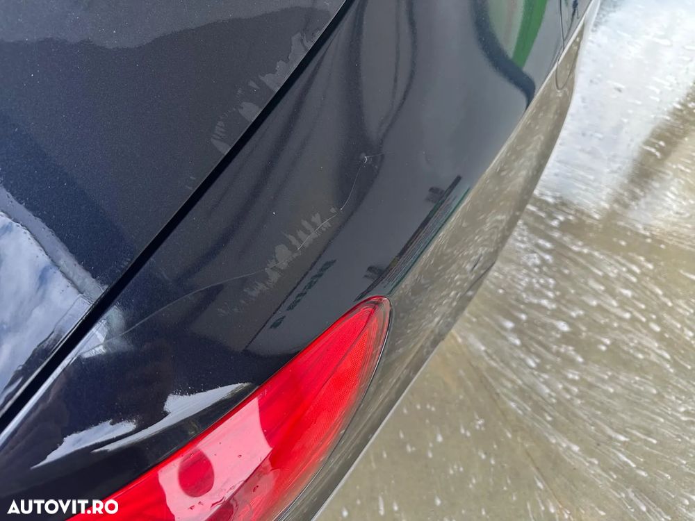 Volkswagen Passat 2.0TDI Sportline DPF - 11