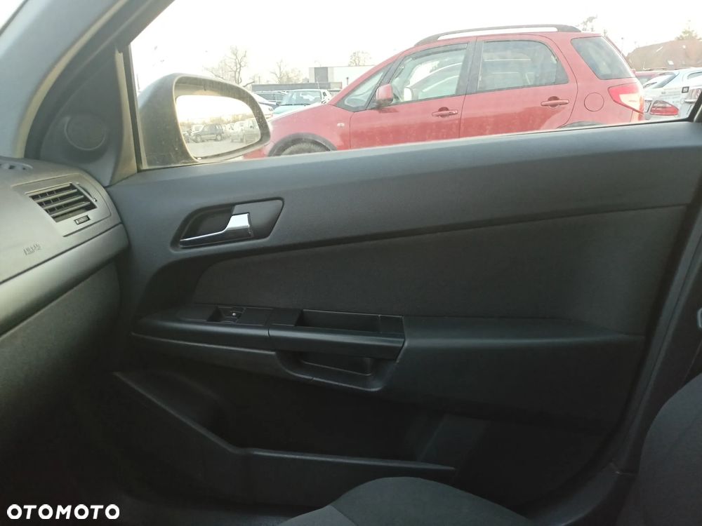 Opel Astra - 13