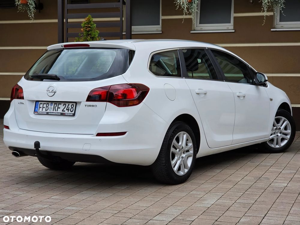Opel Astra 1.4 Turbo Cosmo - 31