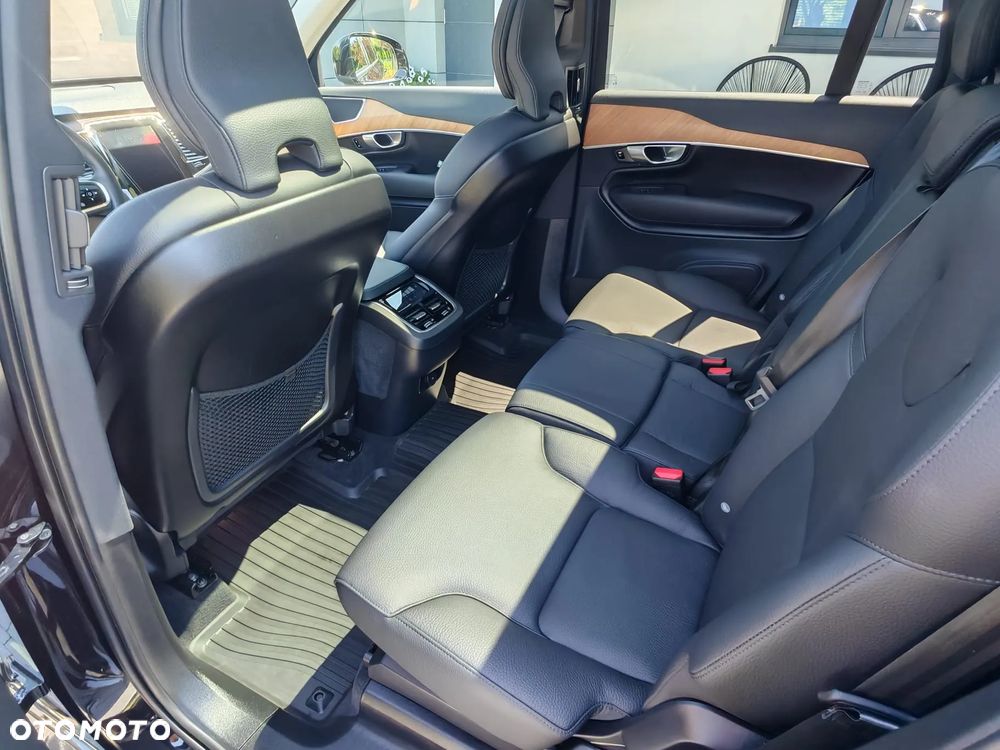 Volvo XC 90 B5 B AWD Core - 18