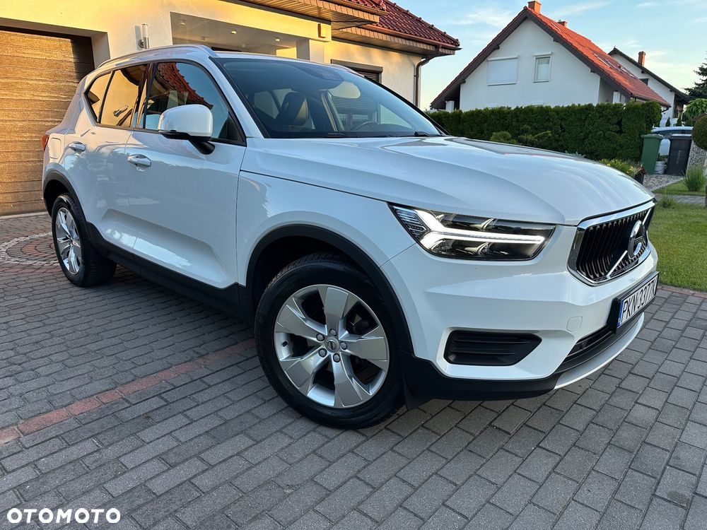 Volvo XC 40 T3 Geartronic Momentum - 26