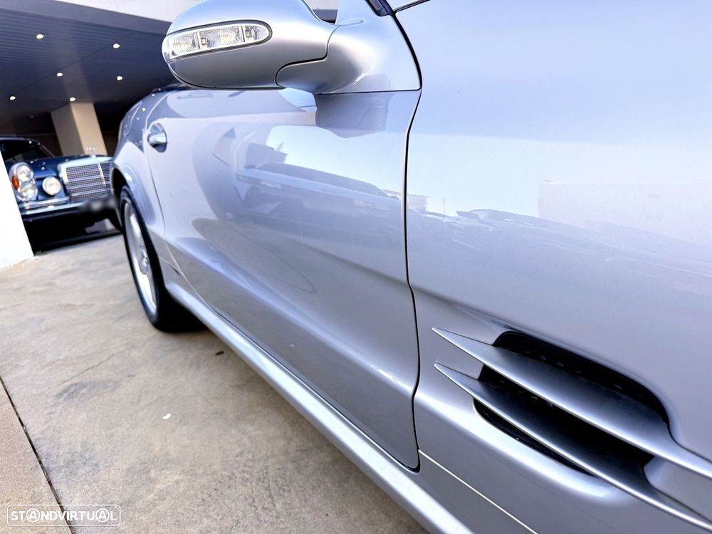 Mercedes-Benz SL 500 Standard - 40