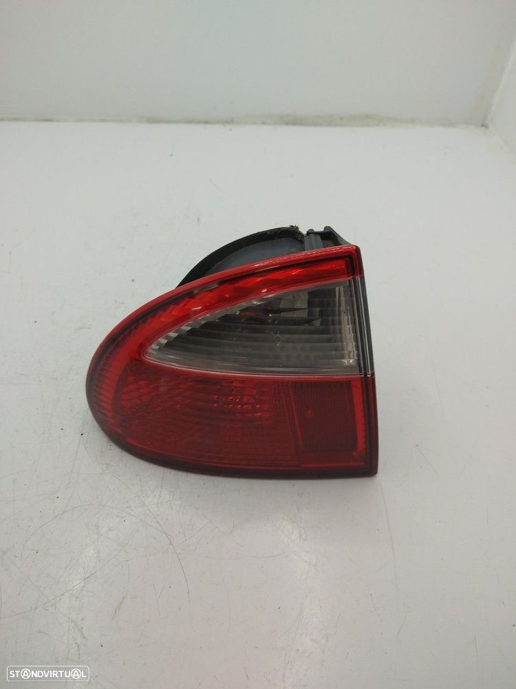 Farolim Stop Esq Seat Leon (1M1) - 1