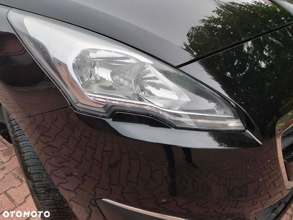 Peugeot 5008 - 29