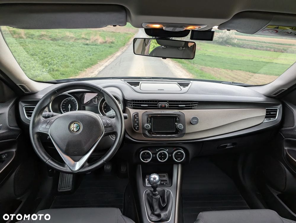 Alfa Romeo Giulietta 1.4 TB Distinctive - 9
