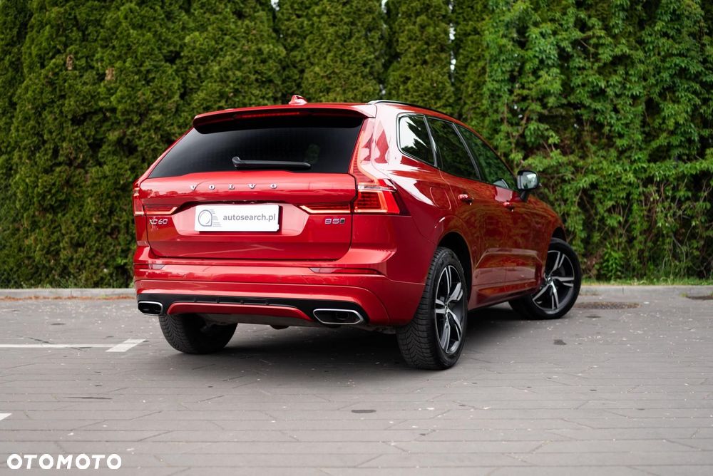 Volvo XC 60 B5 B AWD R-Design - 5