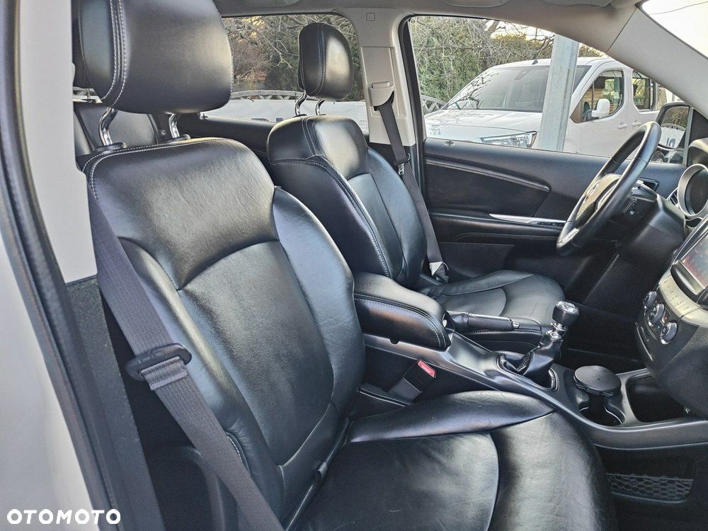 Fiat Freemont 2.0 Multijet 16V DPF Urban - 18