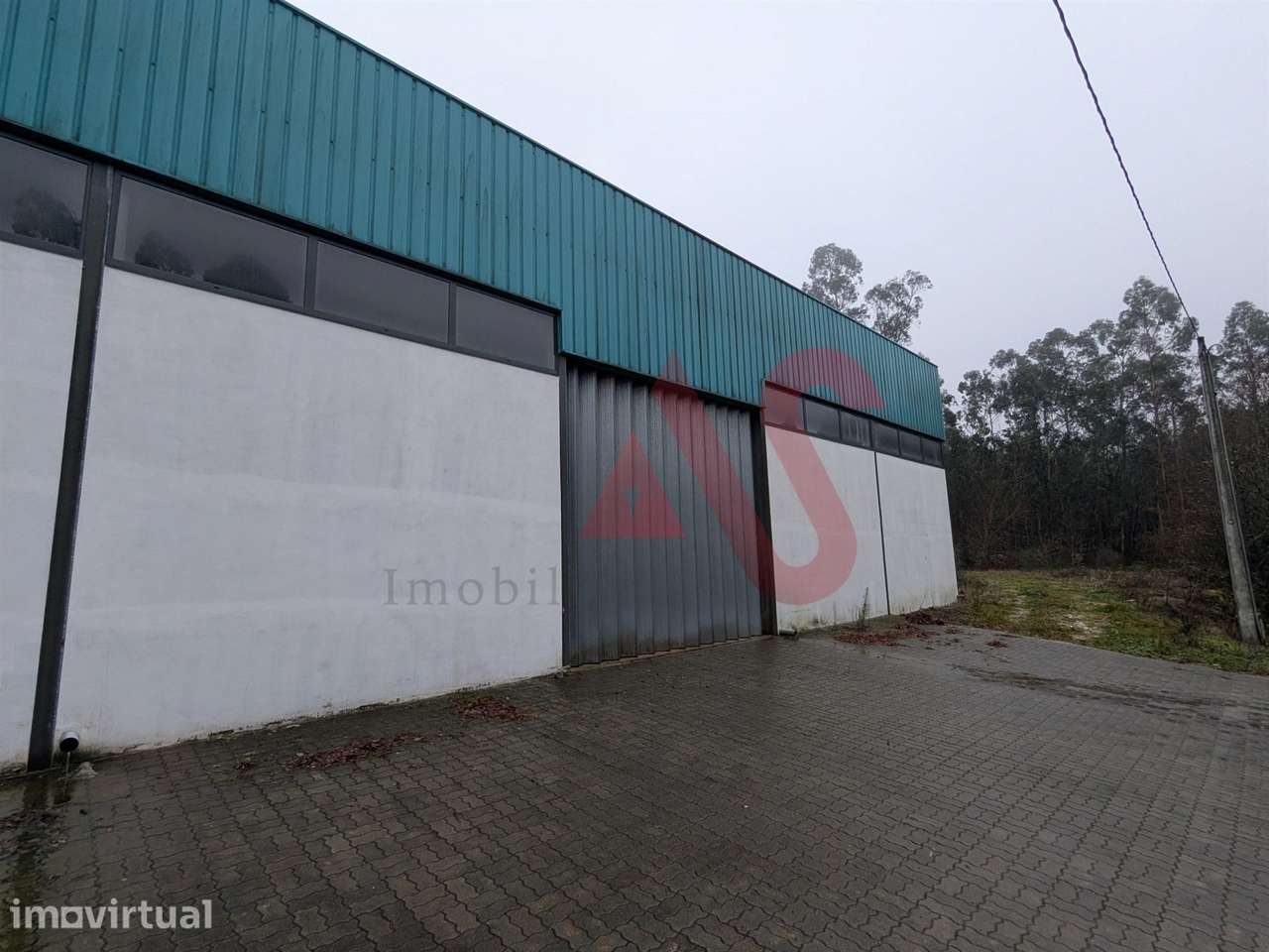 Armazém para arrendamento, com 613 m², em Rego, Celorico de Basto - Grande imagem: 4/5