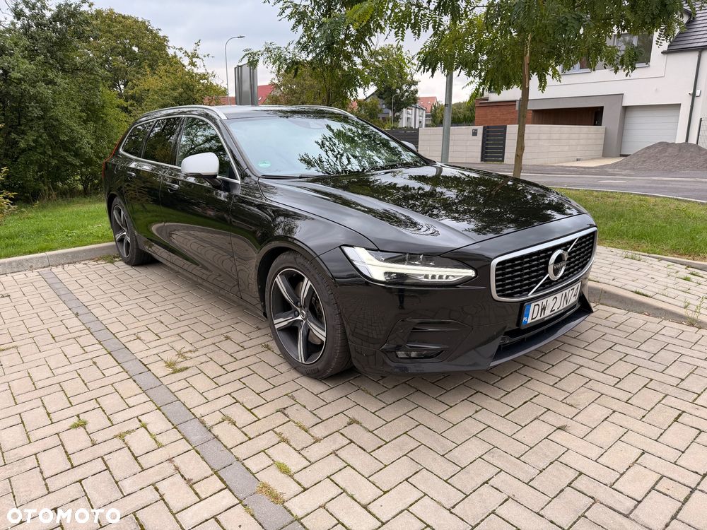 Volvo V90 D5 AWD R-Design - 1