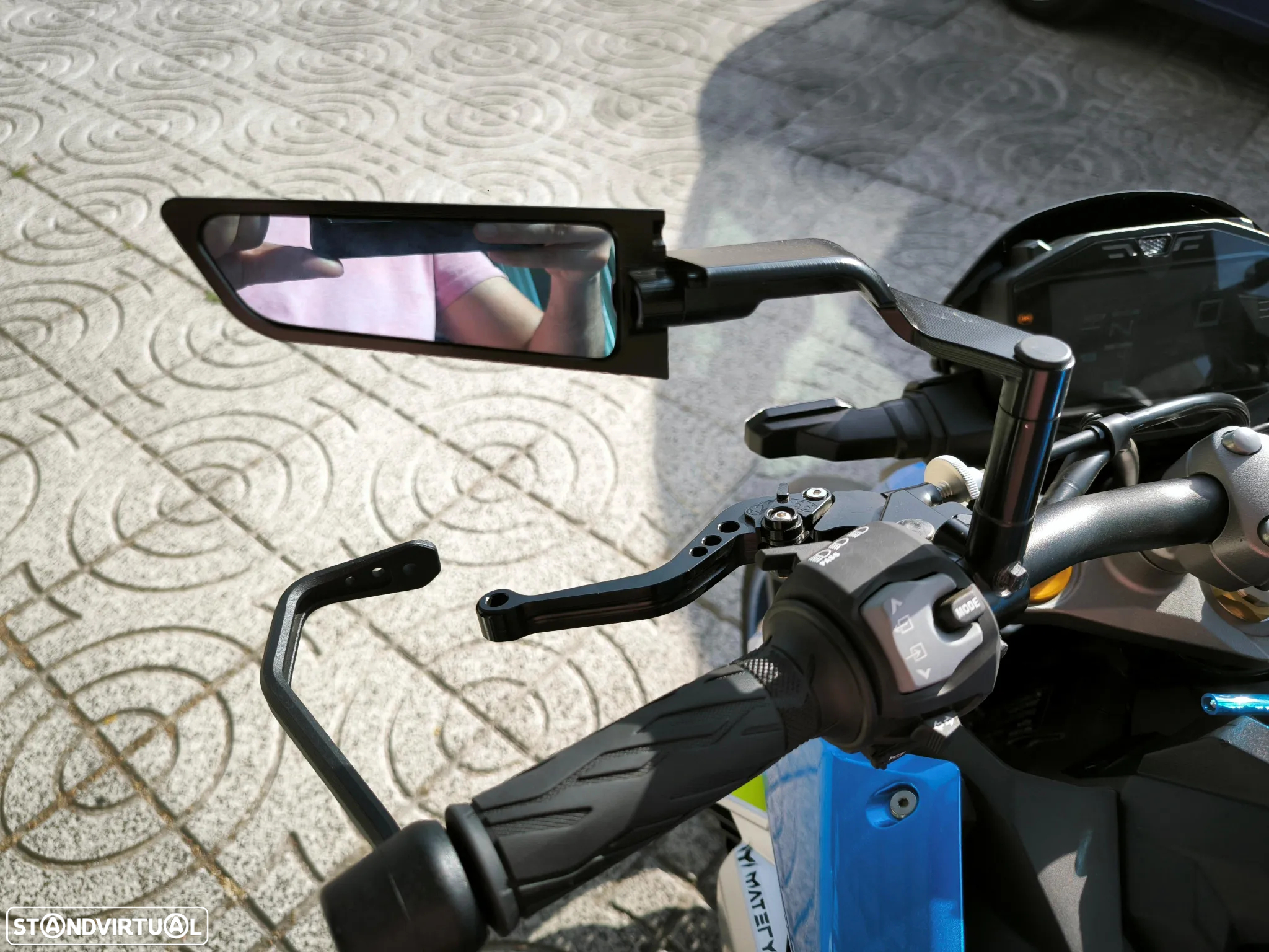 Suzuki GSX S 1000 Leo Vince - 9