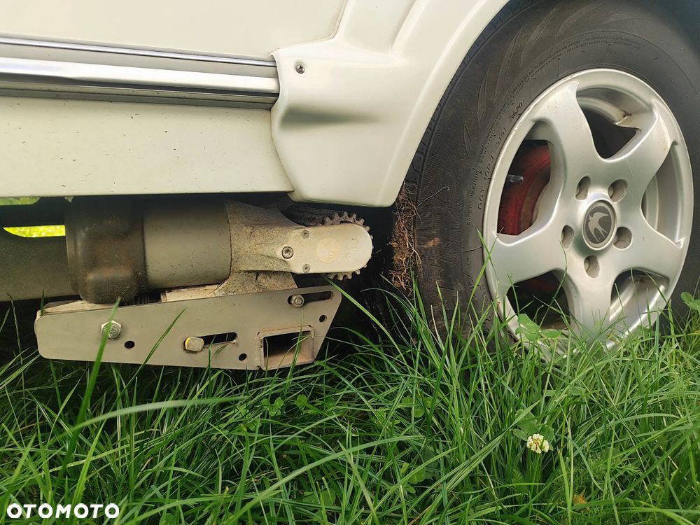 SWIFT Charisma - 40