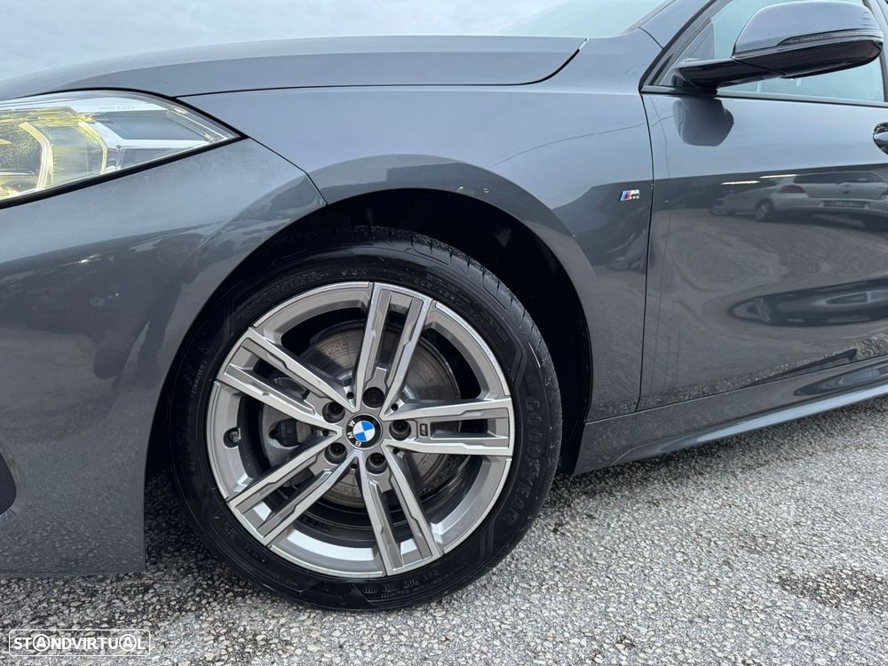 BMW 116 d Pack Desportivo M - 6