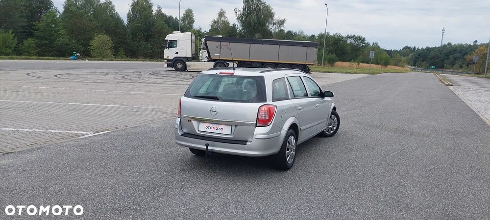 Opel Astra III 1.7 CDTI - 4