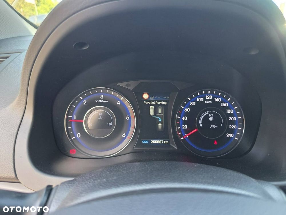 Hyundai i40 1.7 CRDi BlueDrive Premium - 12
