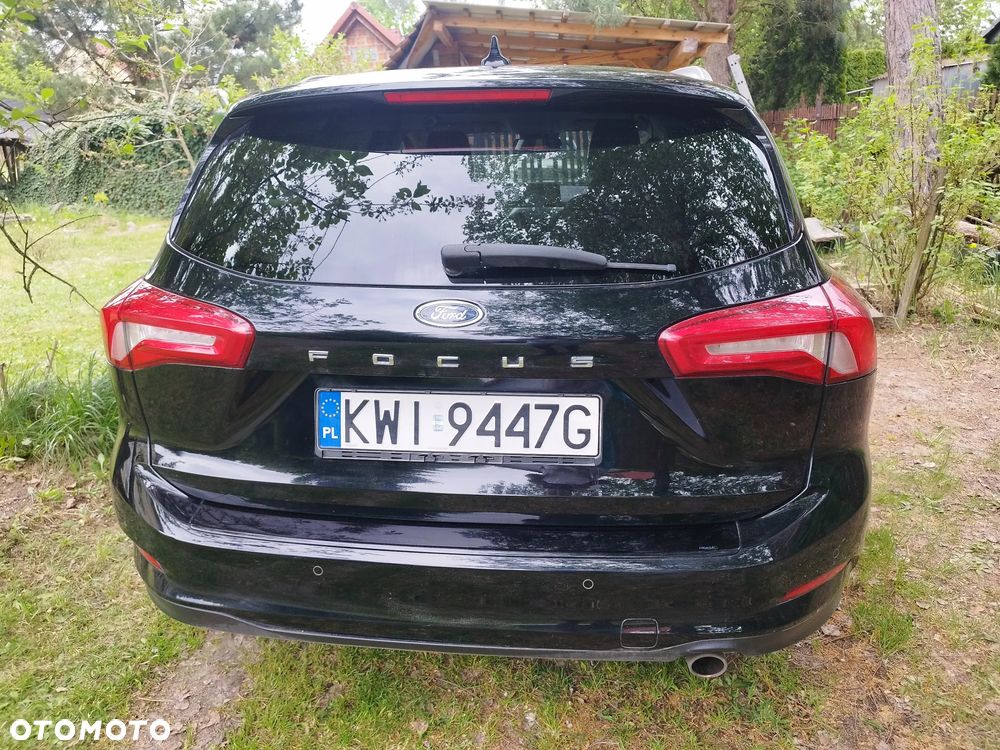 Ford Focus 1.0 EcoBoost Titanium X - 9