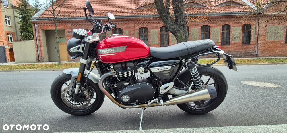 Triumph Speed Twin - 4