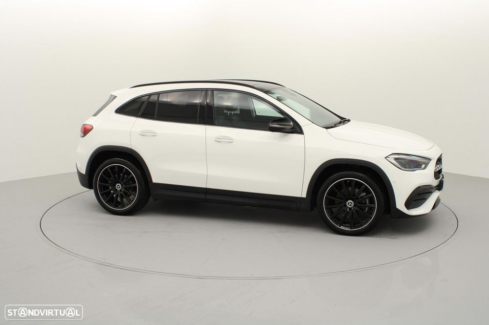 Mercedes-Benz GLA 180 d AMG Line - 1