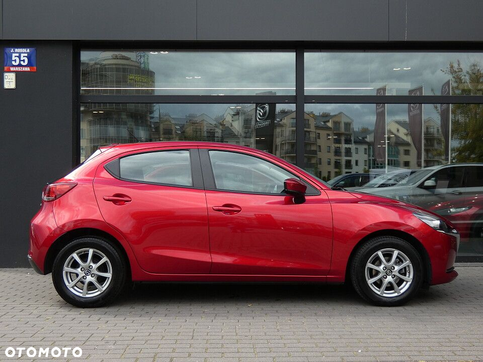 Mazda 2 - 3