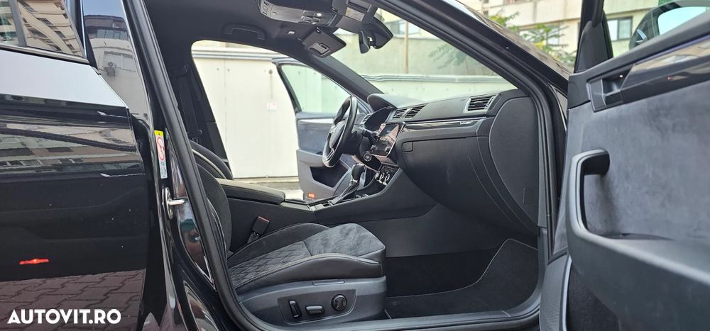 Skoda Superb 2.0 TDI DSG Sportline - 16