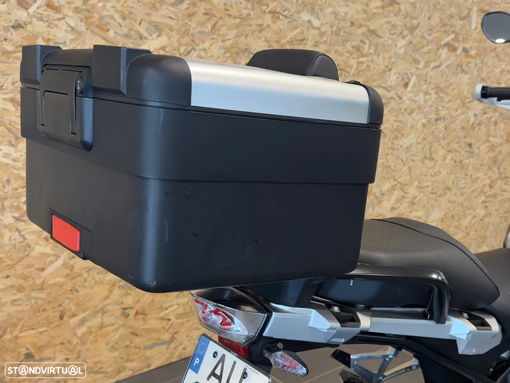 BMW R 1250 RS 1250 GS Trophy - 10