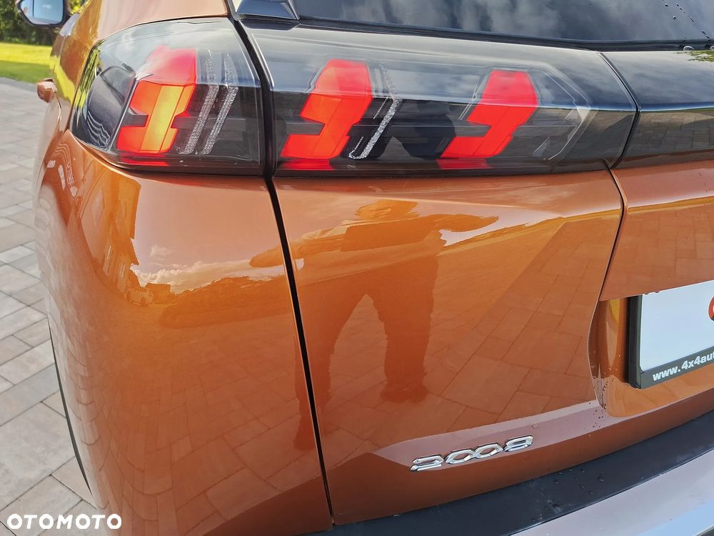 Peugeot 2008 - 9