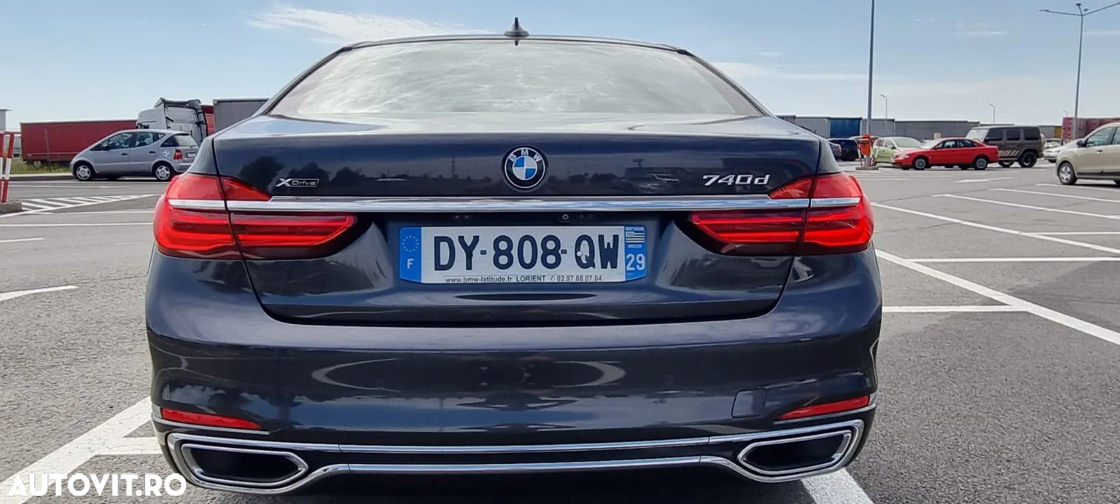 BMW Seria 7 - 36