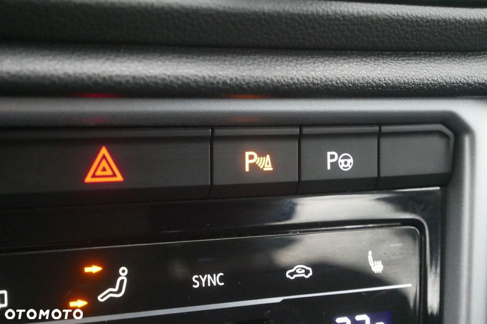 Volkswagen T-Roc 1.5 TSI Life DSG - 17