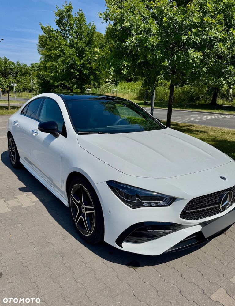 Mercedes-Benz CLA - 1