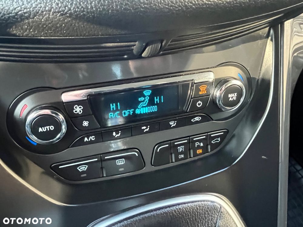 Ford Kuga 2.0 TDCi 4WD Titanium - 23