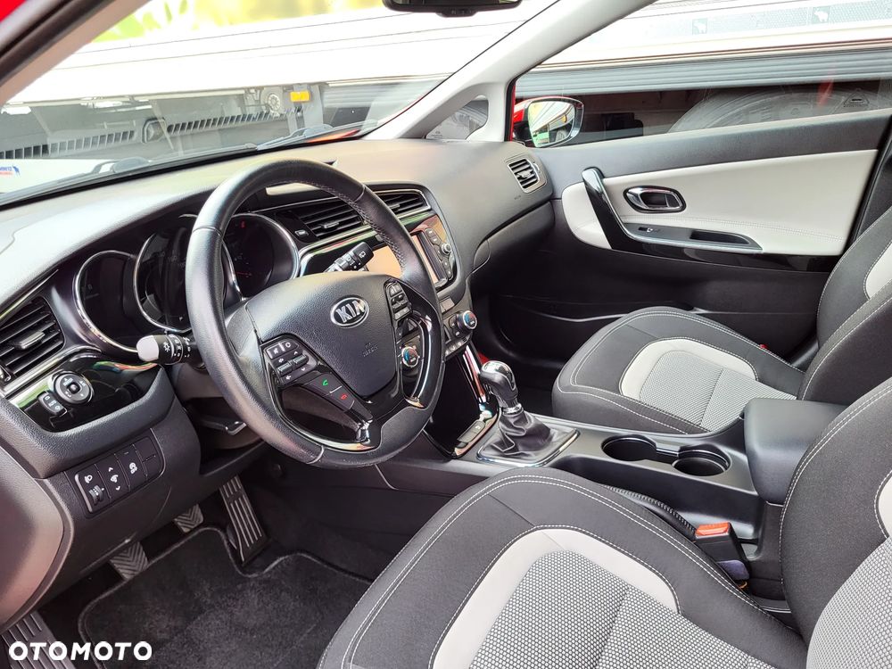 Kia Ceed 1.4 L Business Line - 16